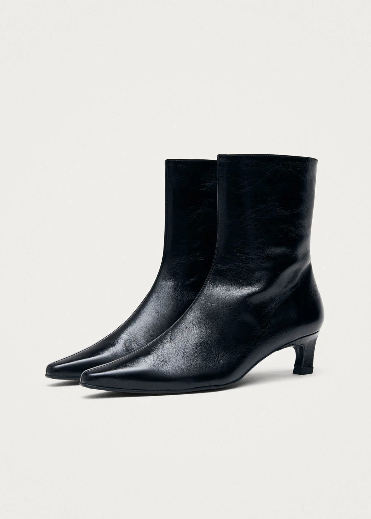 Ambar Rift Black Leather Ankle Boots - Image 5