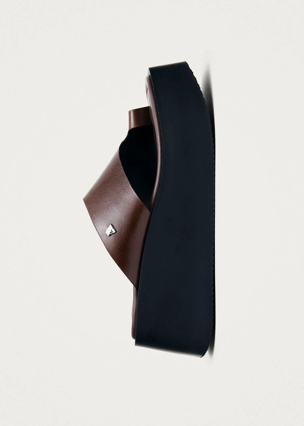 Nova Rift Brown Leather Sandals - Image 4
